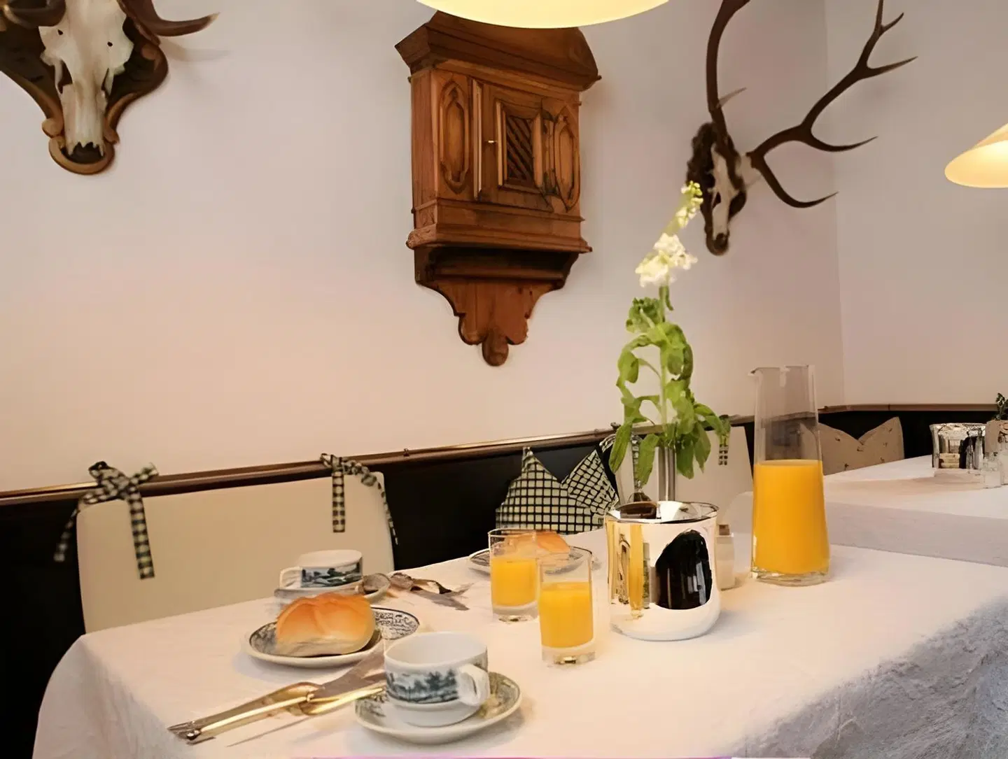 Pension Jaga Hias Restaurant