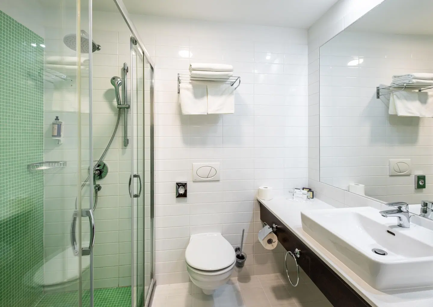 Bonvital Wellness & Gastro Hotel Badezimmer
