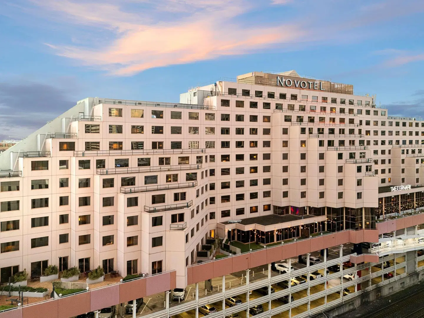 Novotel Sydney on Darling Harbour Hotel EXTERIOR