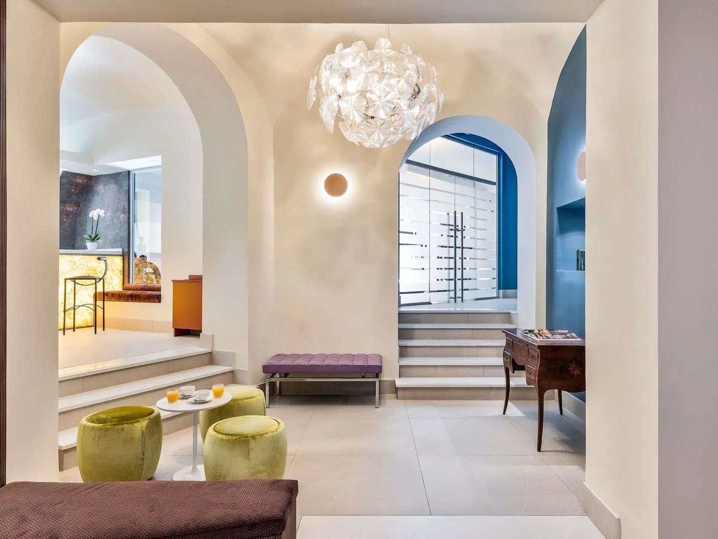 Mercure Napoli Centro Angioino LOUNGE_LOBBY