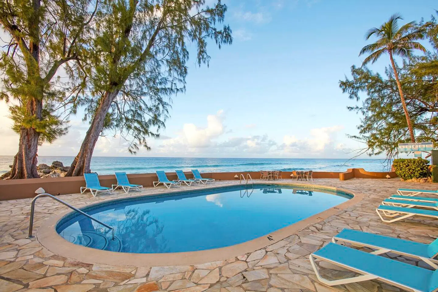 Divi Southwinds Beach Resort OUTDOOR_POOL