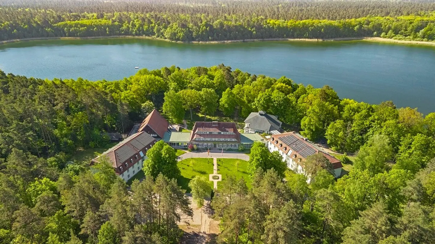 Hotel Döllnsee-Schorfheide LANDSCAPE