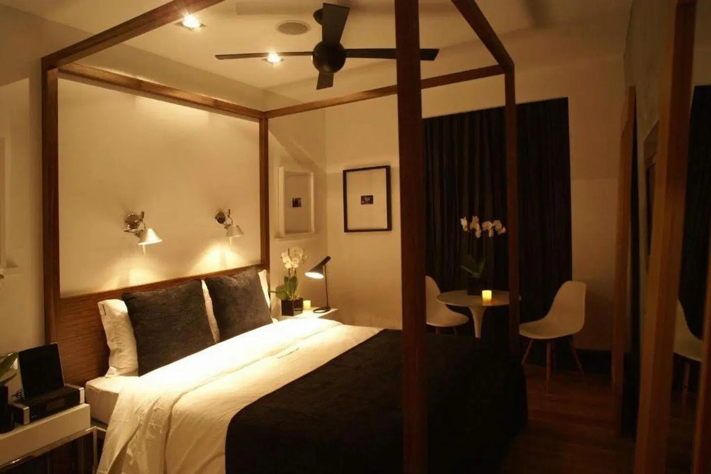 Browns Downtown Hotel ROOM_EXAMPLE