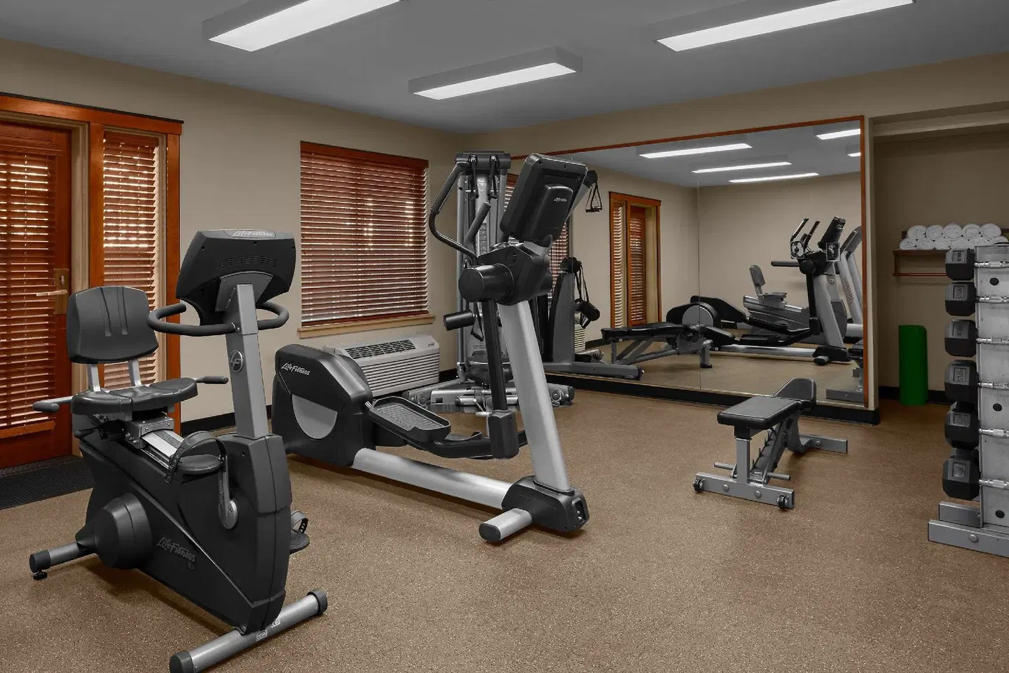 Larkspur Landing Renton-An All-Suite Hotel SPORTS_AND_LEISURE
