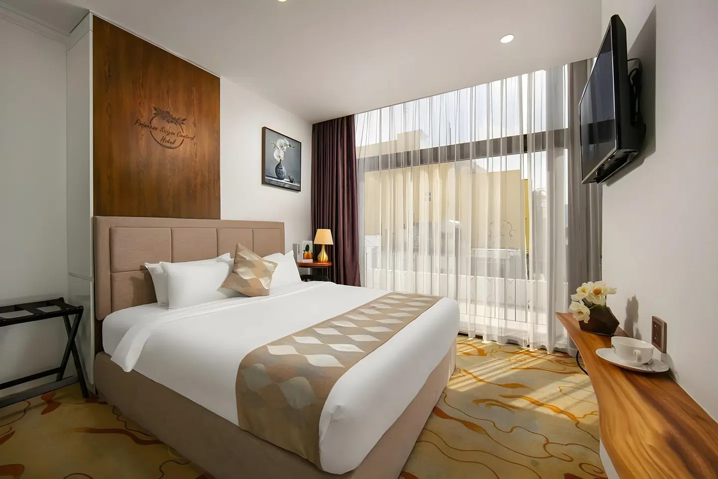 Nesta Hotel Saigon ROOM_EXAMPLE