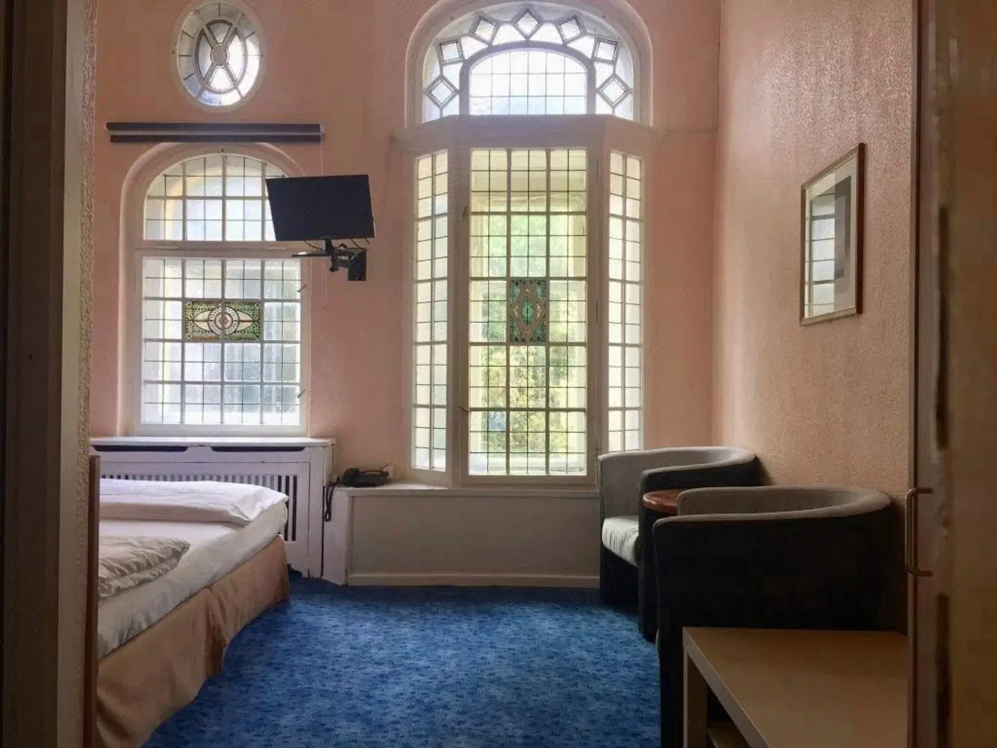 Castell ROOM_EXAMPLE