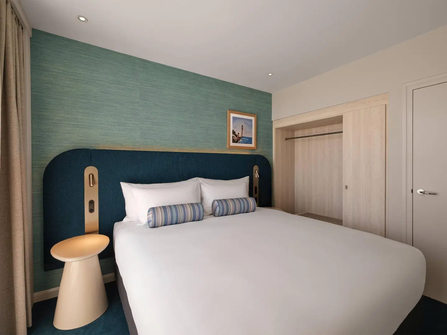 Adina Apartment Hotel Sydney Darling Harbour ROOM_EXAMPLE
