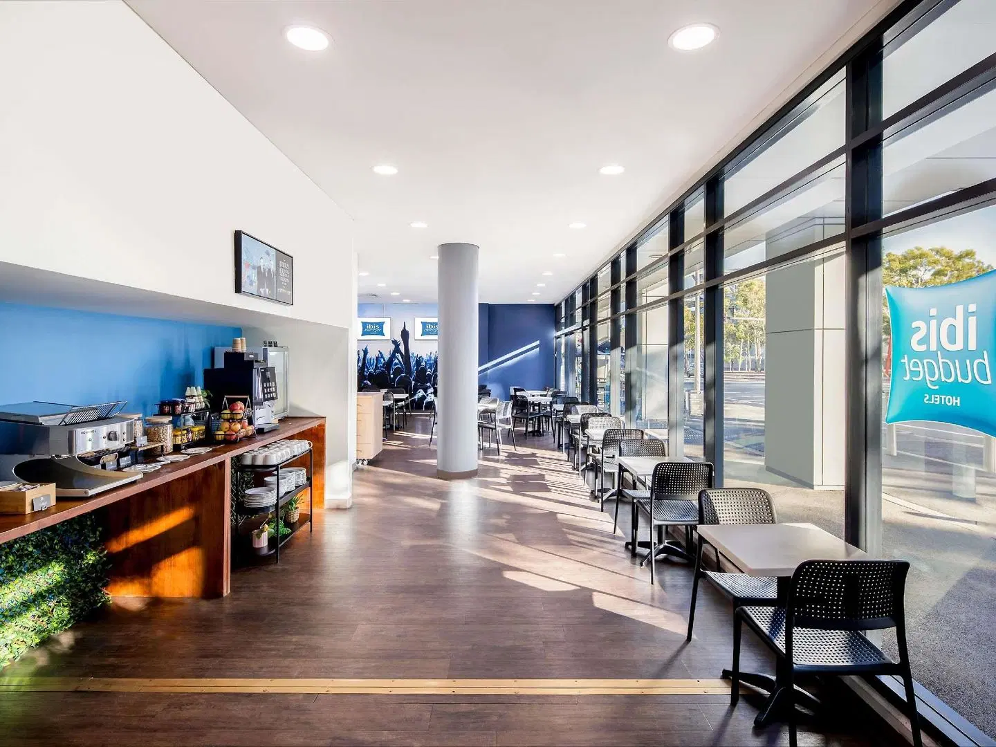 ibis budget Sydney Olympic Park Bar