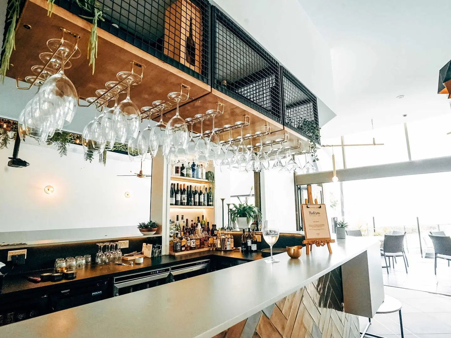 Mercure Charlestown Bar