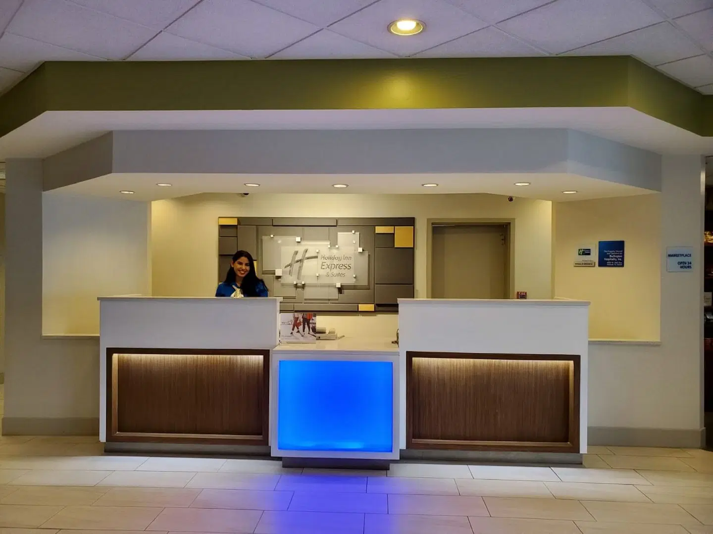 Holiday Inn Express & Suites Miami - Hialeah by IHG LOUNGE_LOBBY