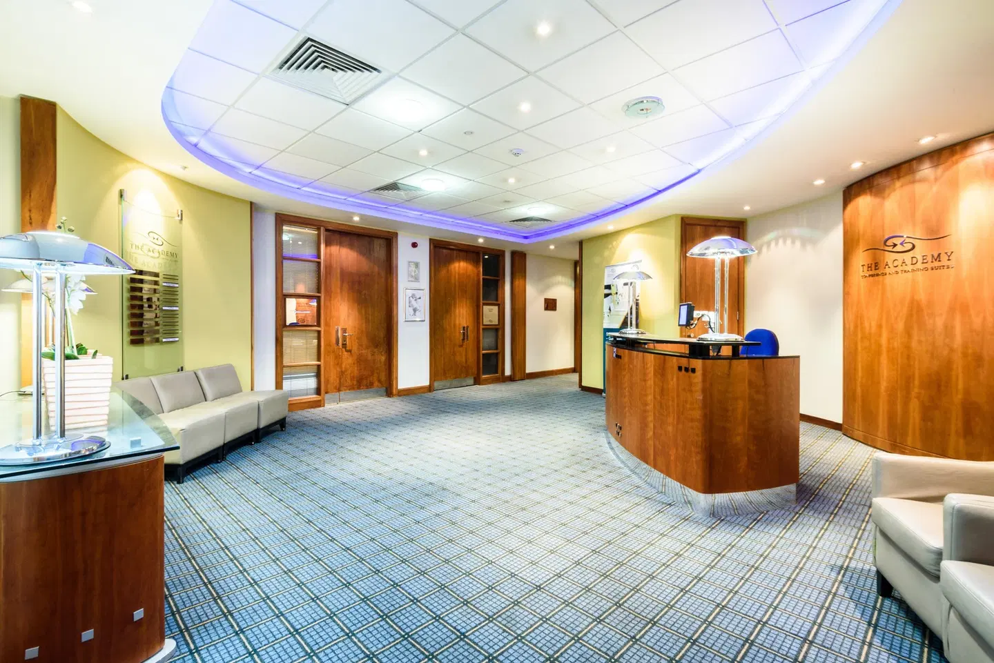 Holiday Inn Portsmouth LOUNGE_LOBBY