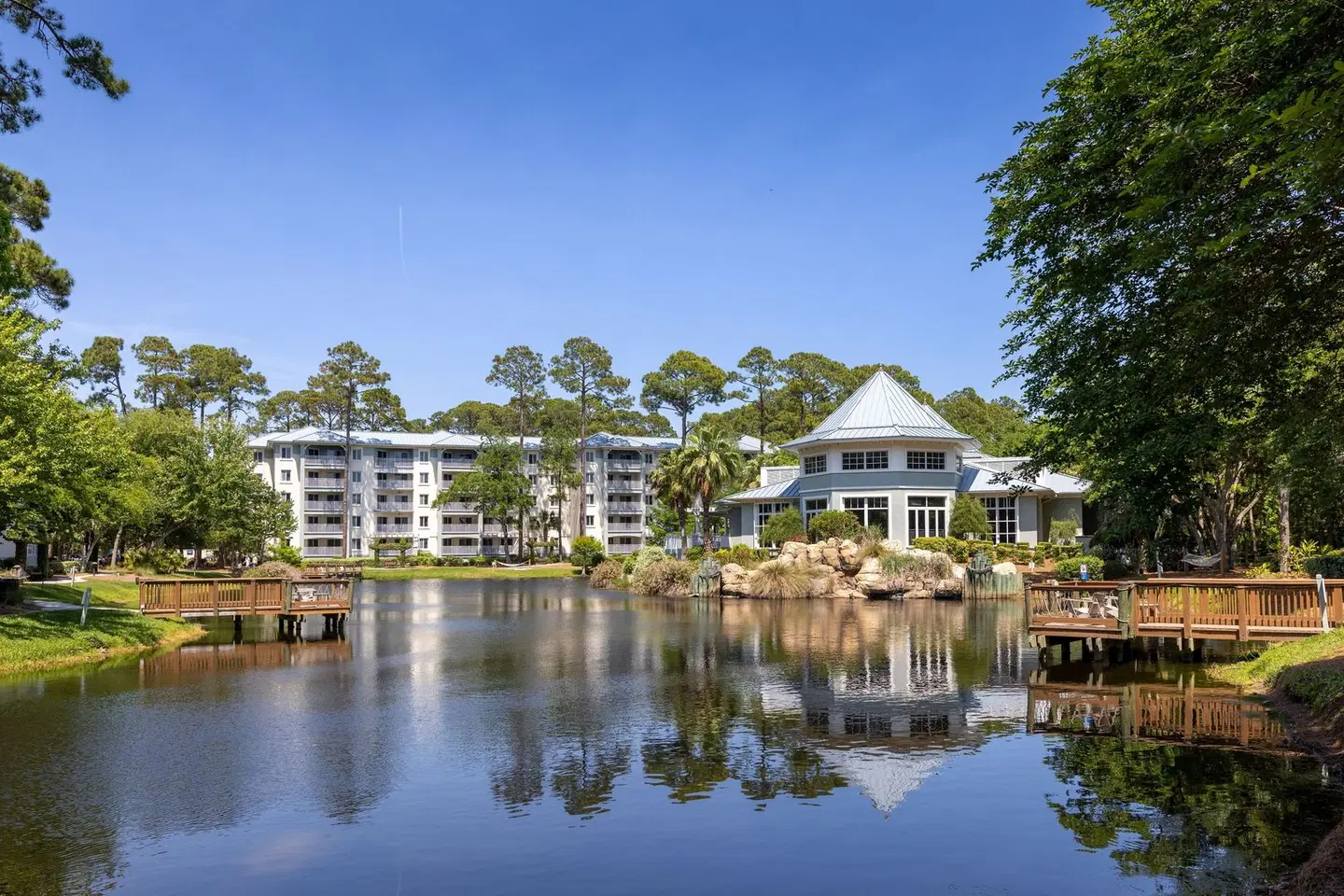 Marriott's SurfWatch EXTERIOR