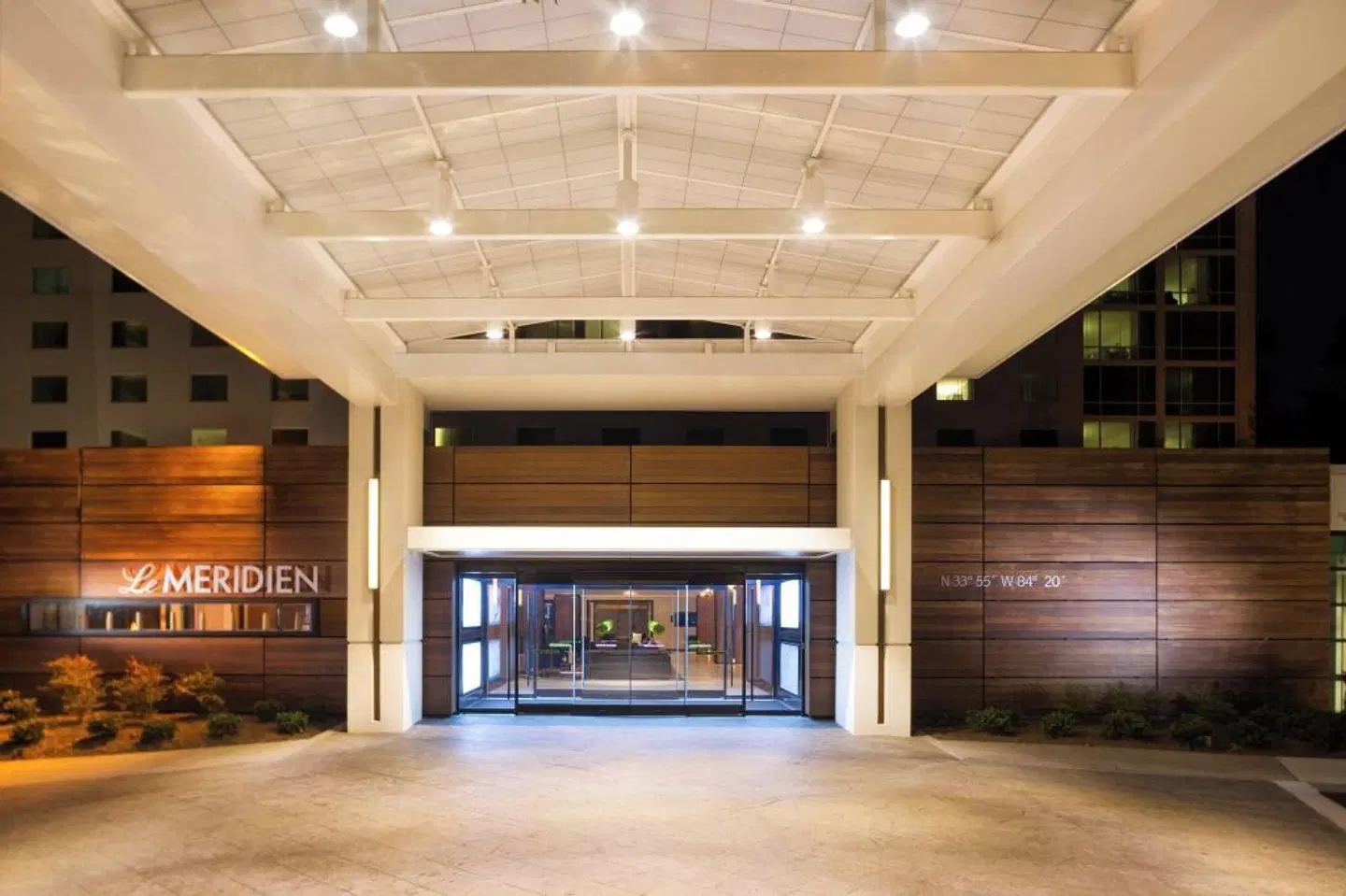Le Méridien Atlanta Perimeter EXTERIOR