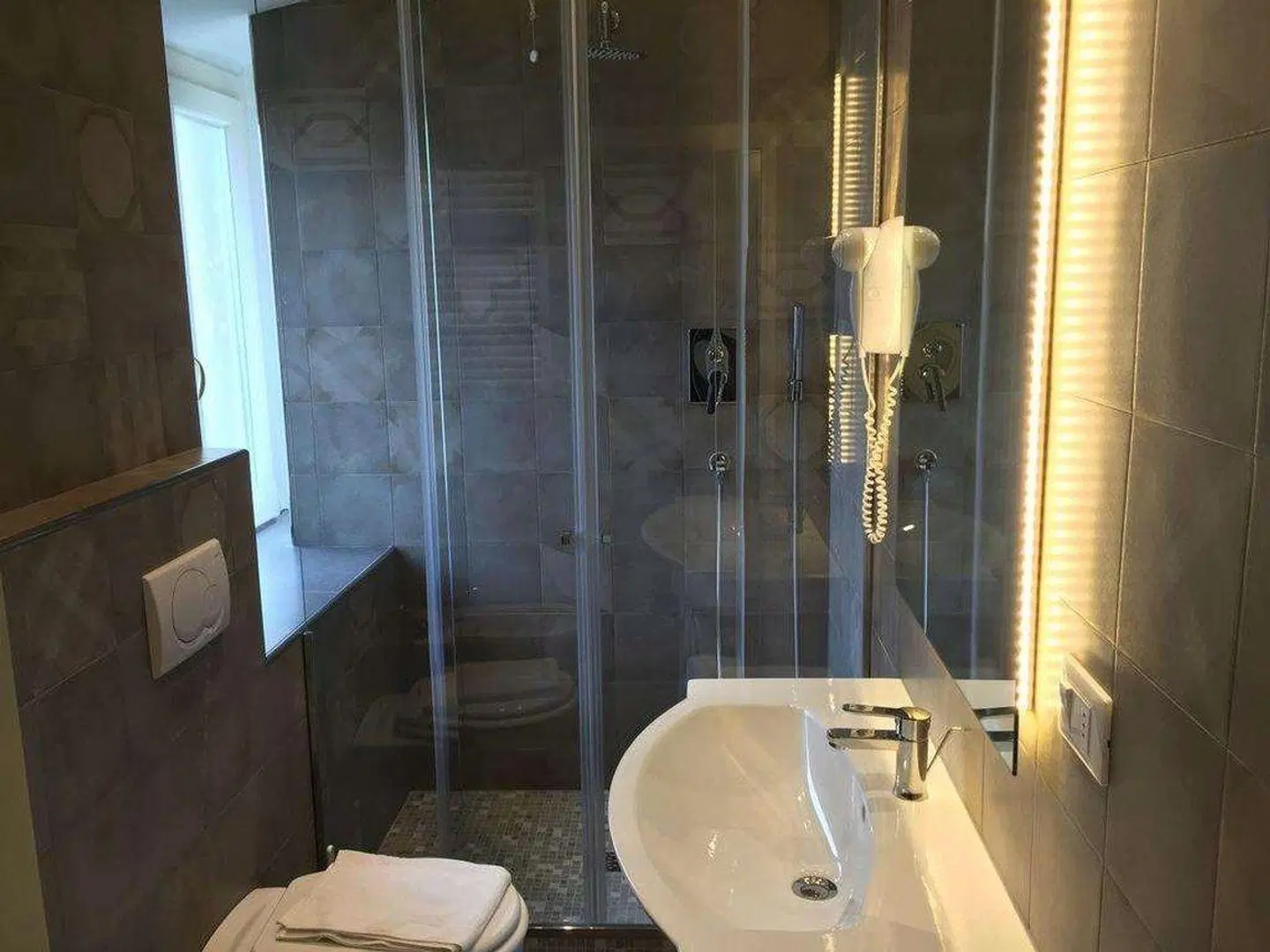 Dei Priori Boutique Hotel Badezimmer