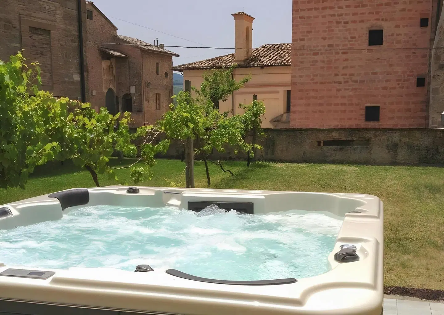 Relais & SPA La Corte di Bettona OUTDOOR_POOL
