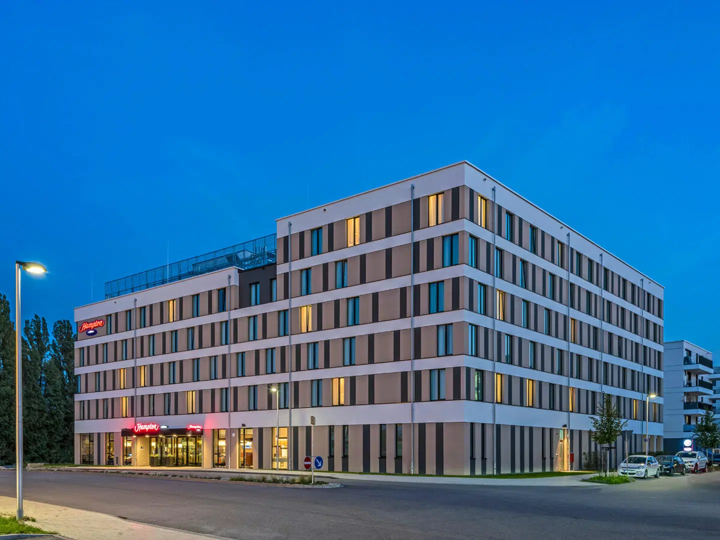 Hampton by Hilton Freiburg EXTERIOR