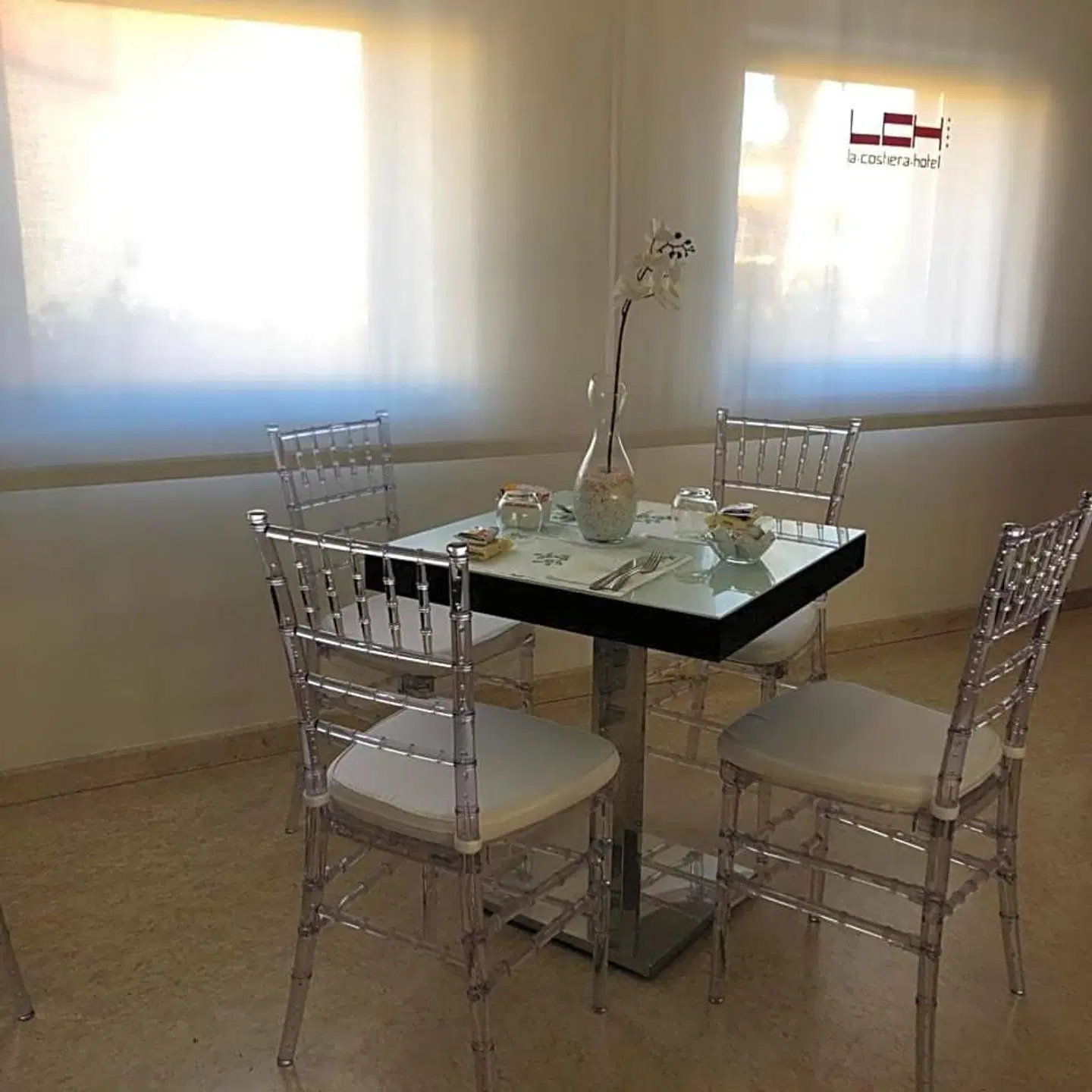 La Costiera Hotel ROOM_EXAMPLE