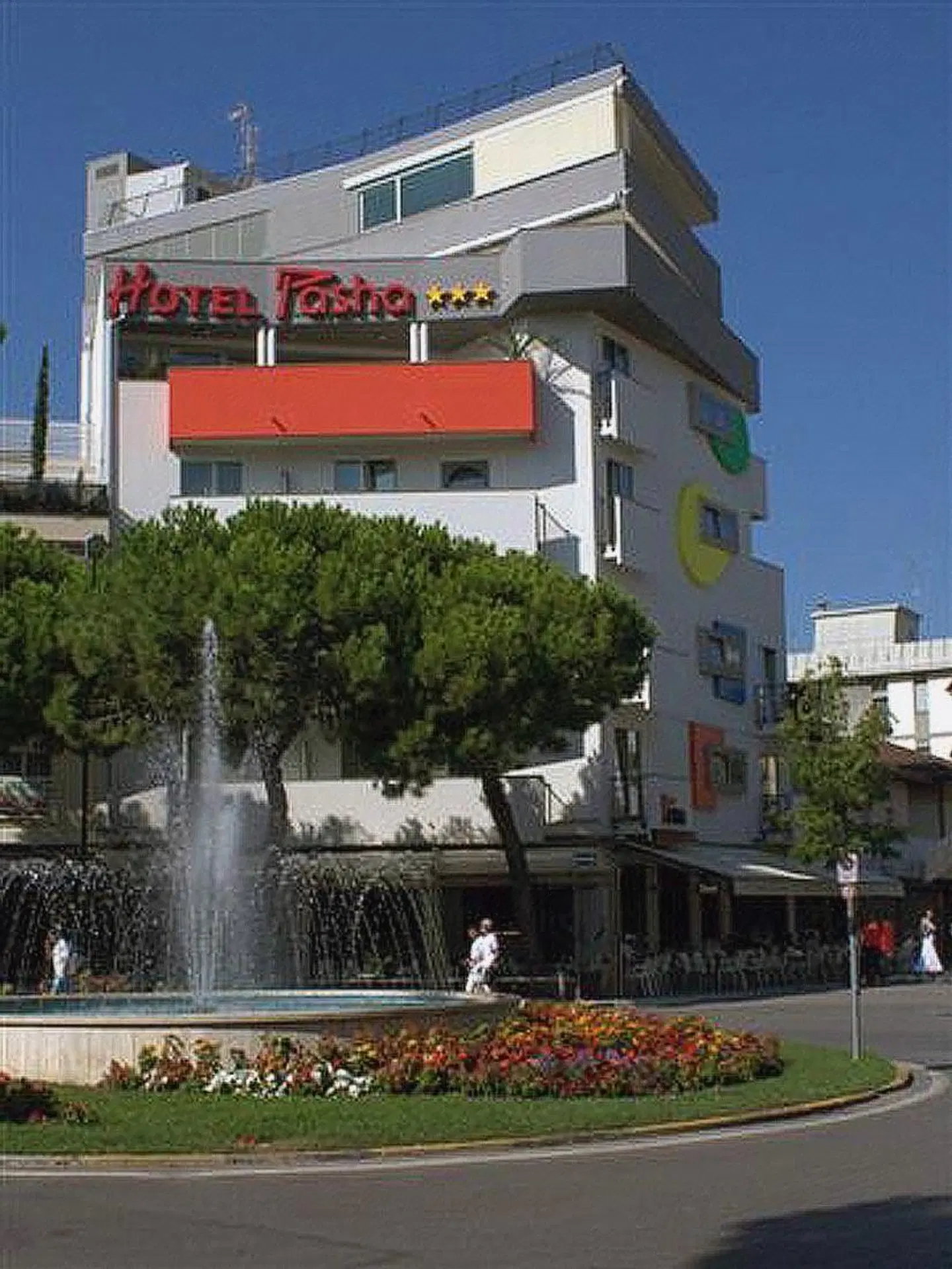 Pasha EXTERIOR