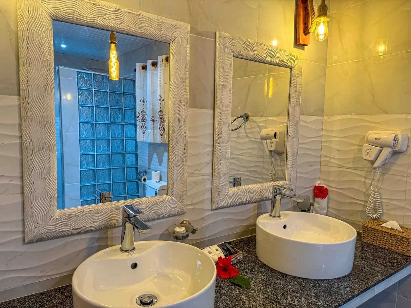Patatran Village Badezimmer
