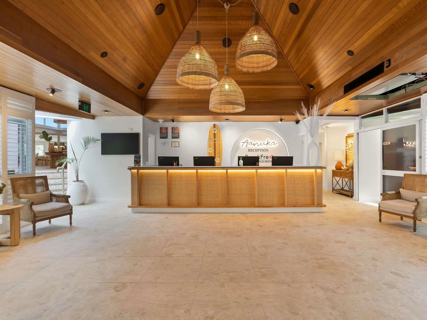 BreakFree Aanuka Beach Resort LOUNGE_LOBBY
