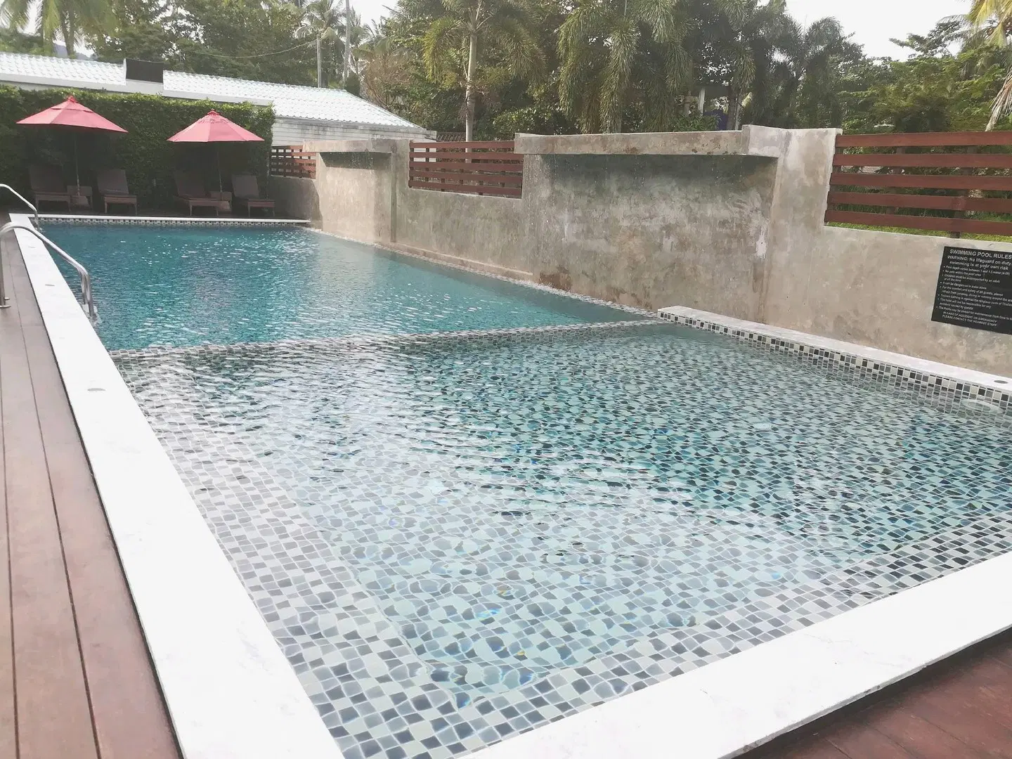 Crystal Lamai Hotel OUTDOOR_POOL