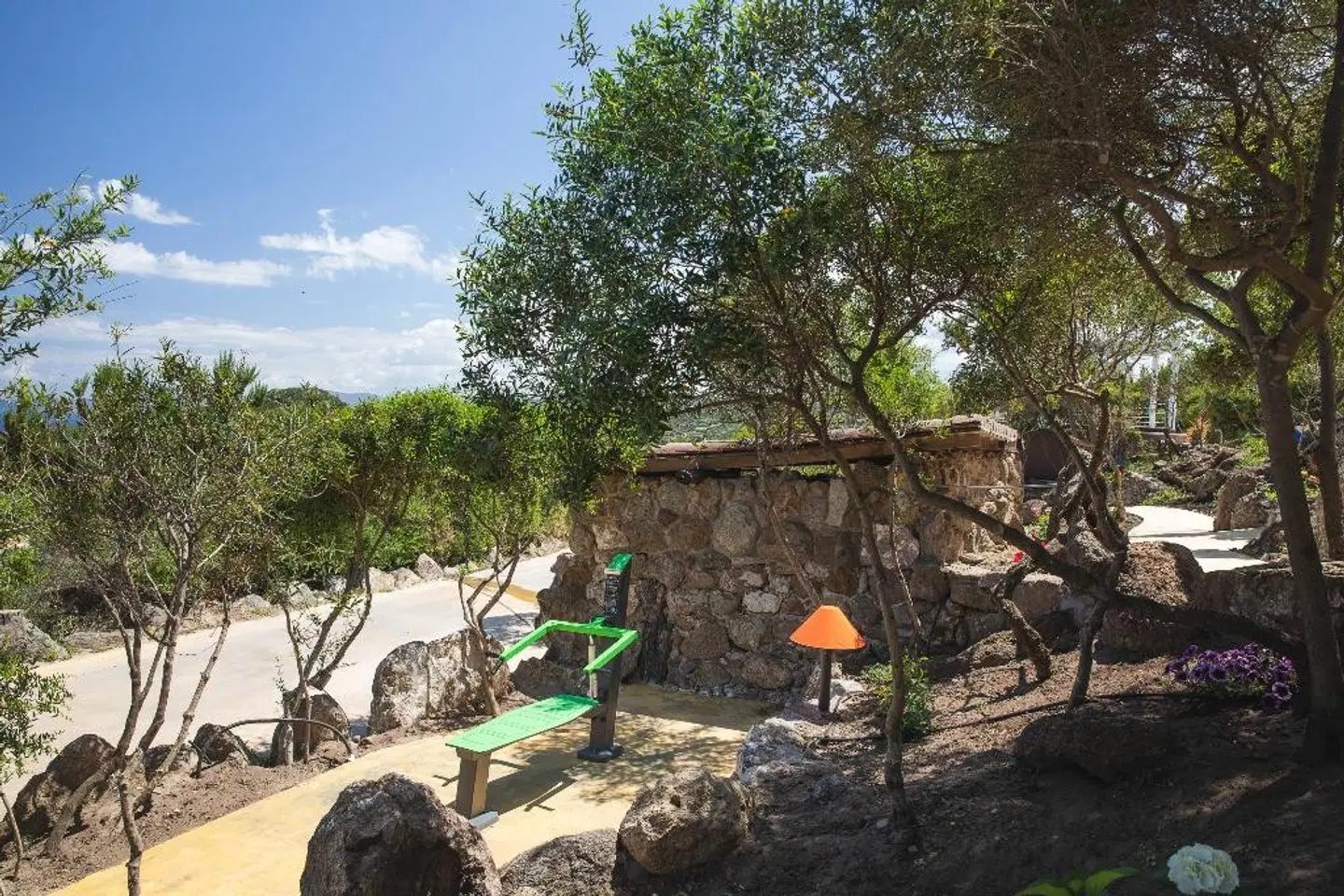 Bajaloglia Resort Garten