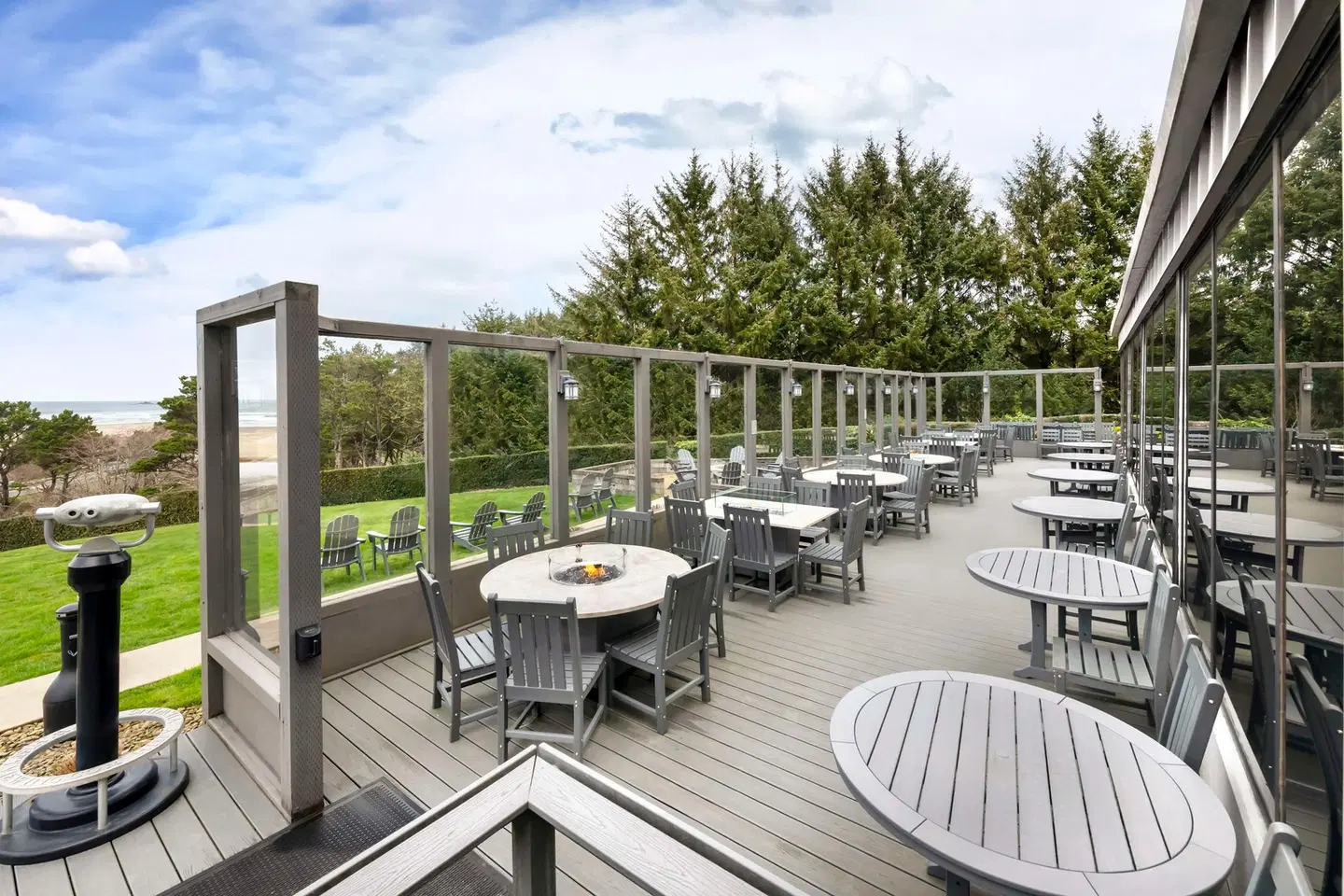 Best Western Agate Beach Inn Terrasse