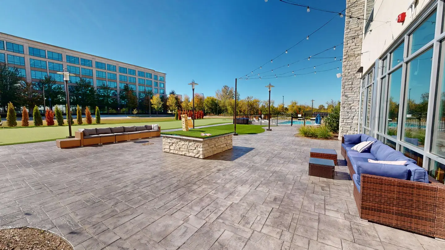 Holiday Inn Express & Suites Chicago Schaumburg by IHG Garten