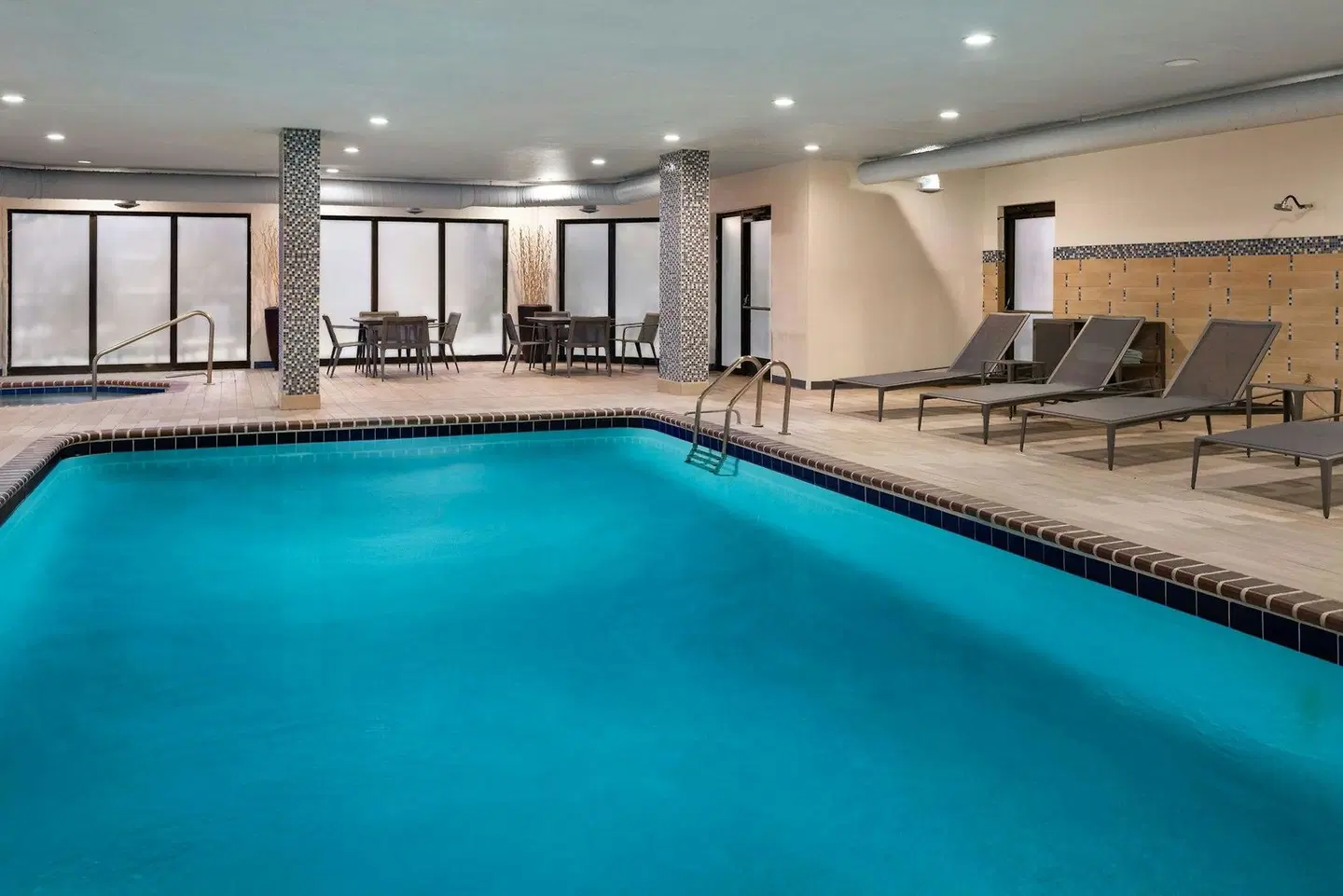 Courtyard by Marriott Myrtle Beach Barefoot Landing Hallenbad