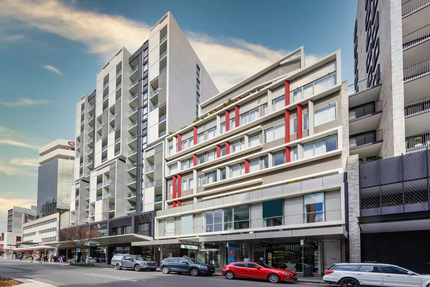 Holiday Inn & Suites Sydney Bondi Junction by IHG EXTERIOR