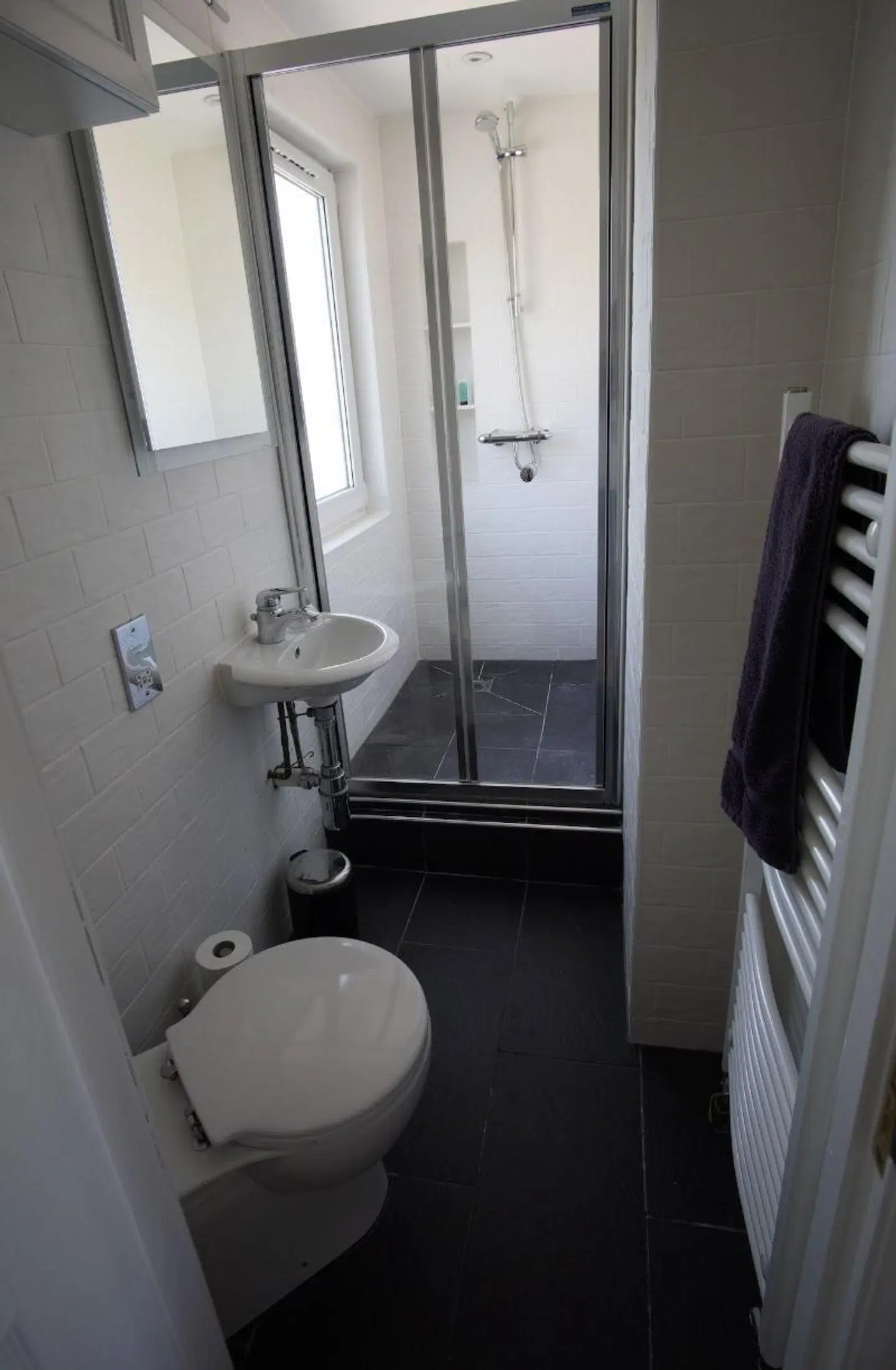 Toadhall Rooms Badezimmer