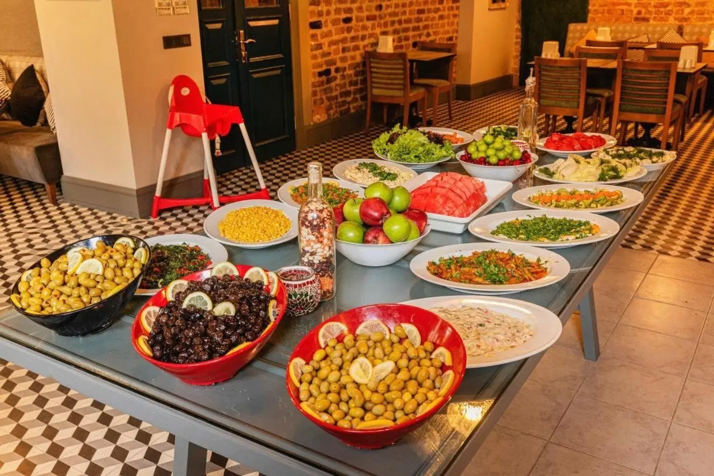 Azade Premier Restaurant