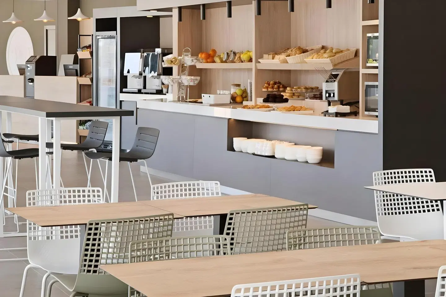 B&B HOTEL Porto Expo Aeroporto Bar