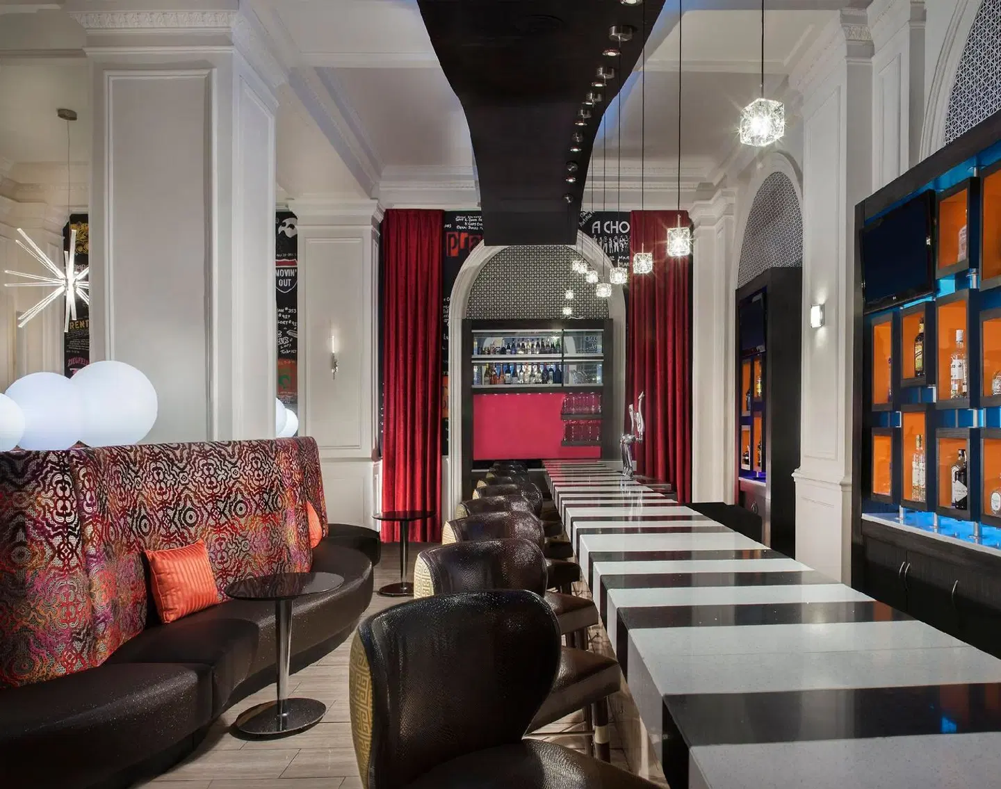 Hotel Indigo Atlanta Midtown by IHG Bar