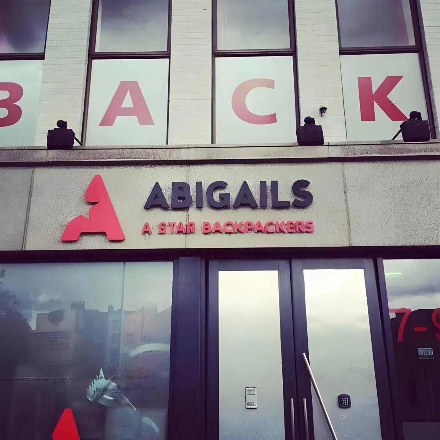 Abigails Hostel EXTERIOR