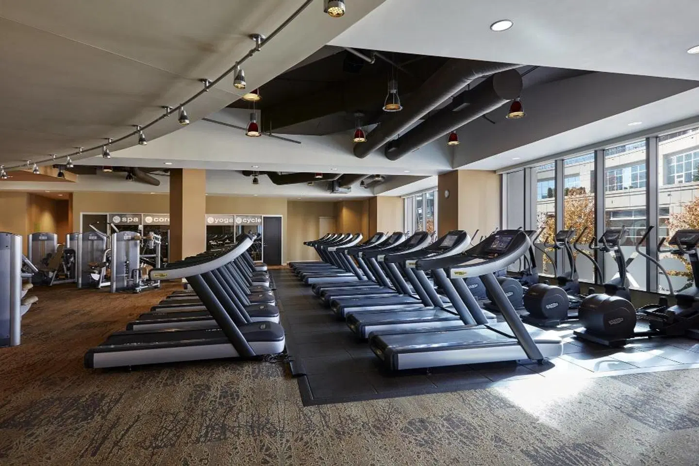 Loews Atlanta Hotel SPORTS_AND_LEISURE