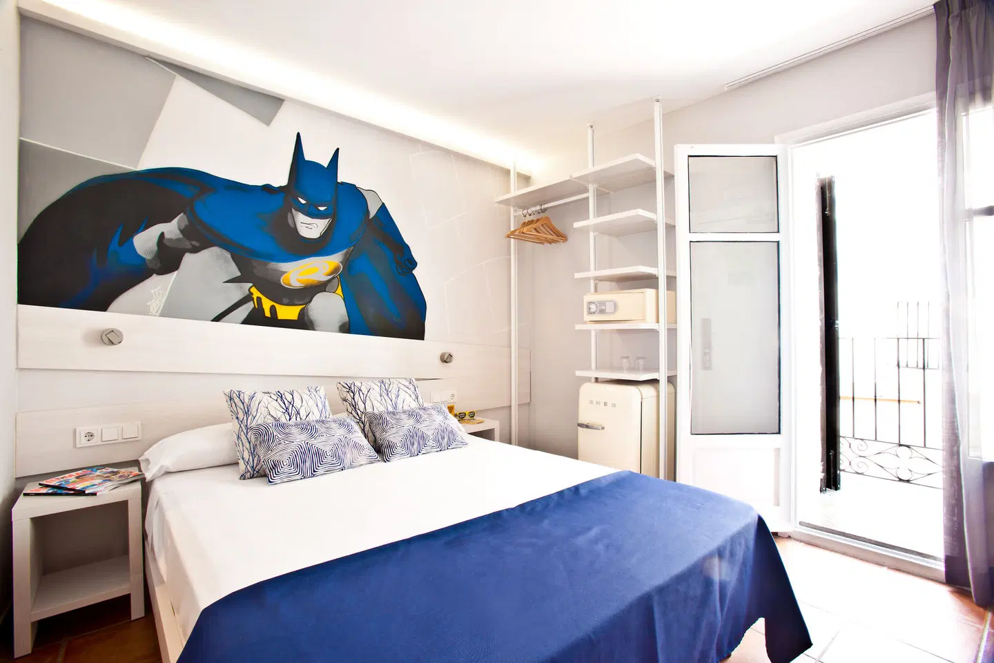 Ryans La Marina ROOM_EXAMPLE