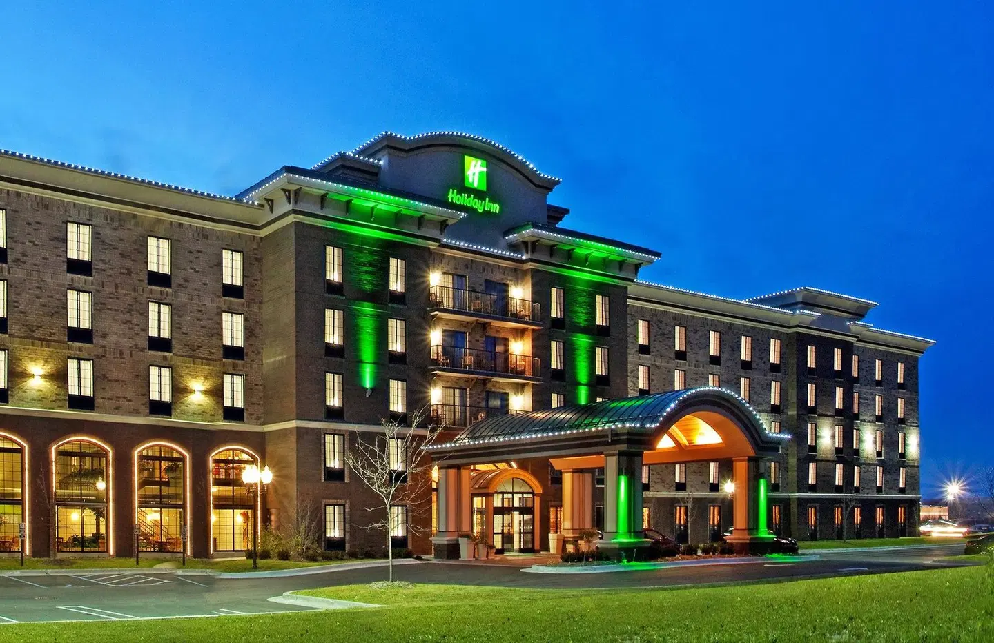 Holiday Inn Midland by IHG EXTERIOR