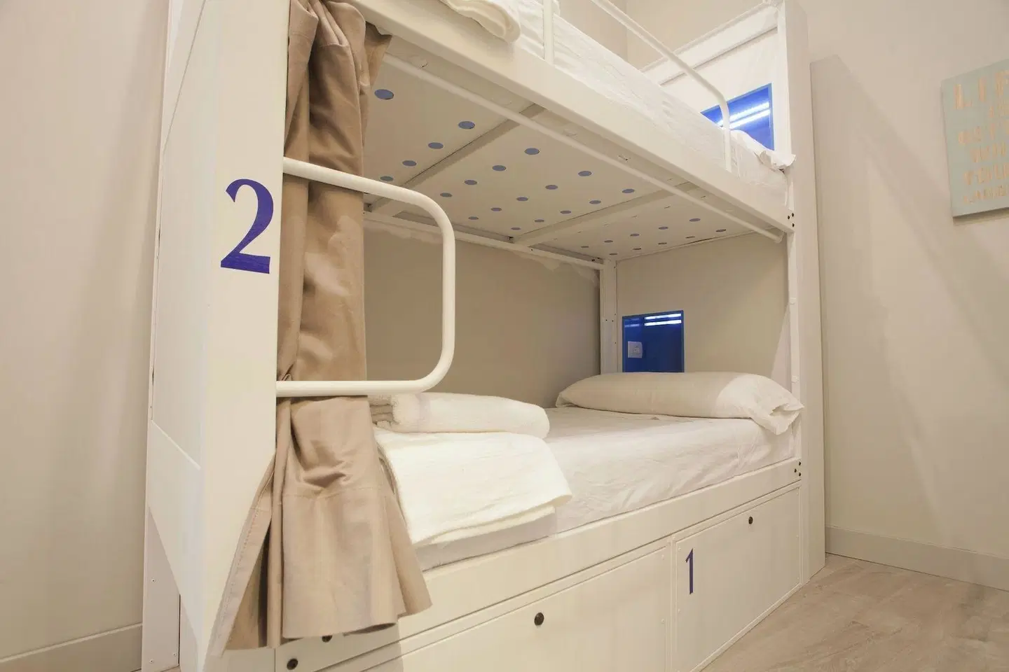 Malaga Stop Hostel AB ROOM_EXAMPLE