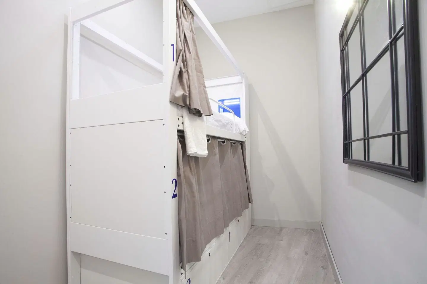 Malaga Stop Hostel AB Badezimmer