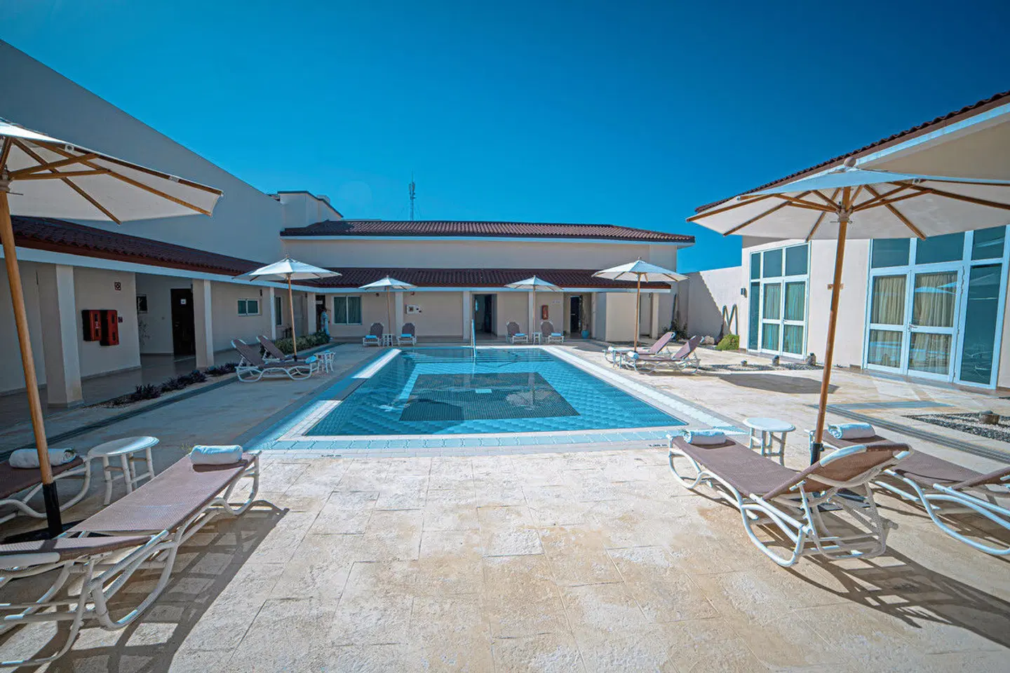 Grand Holguin OUTDOOR_POOL