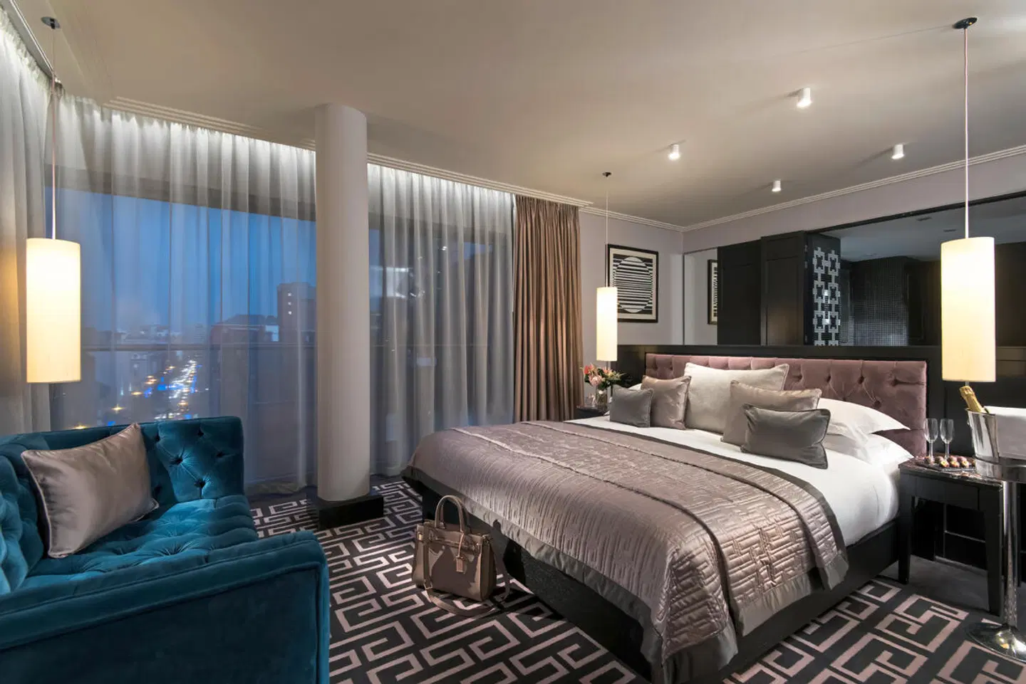 The Fitzwilliam Hotel Belfast ROOM_EXAMPLE