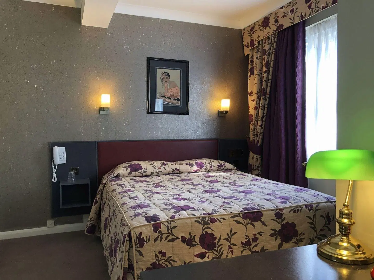 Mitre House ROOM_EXAMPLE