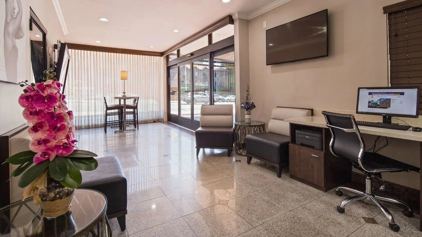 Best Western Hollywood Plaza Inn ROOM_EXAMPLE
