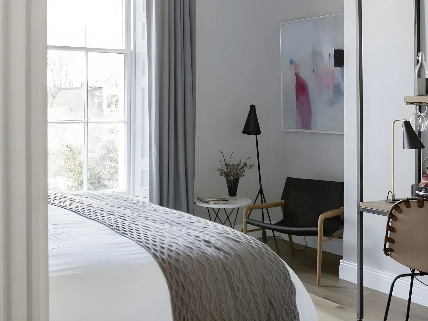 Pembroke Hall ROOM_EXAMPLE