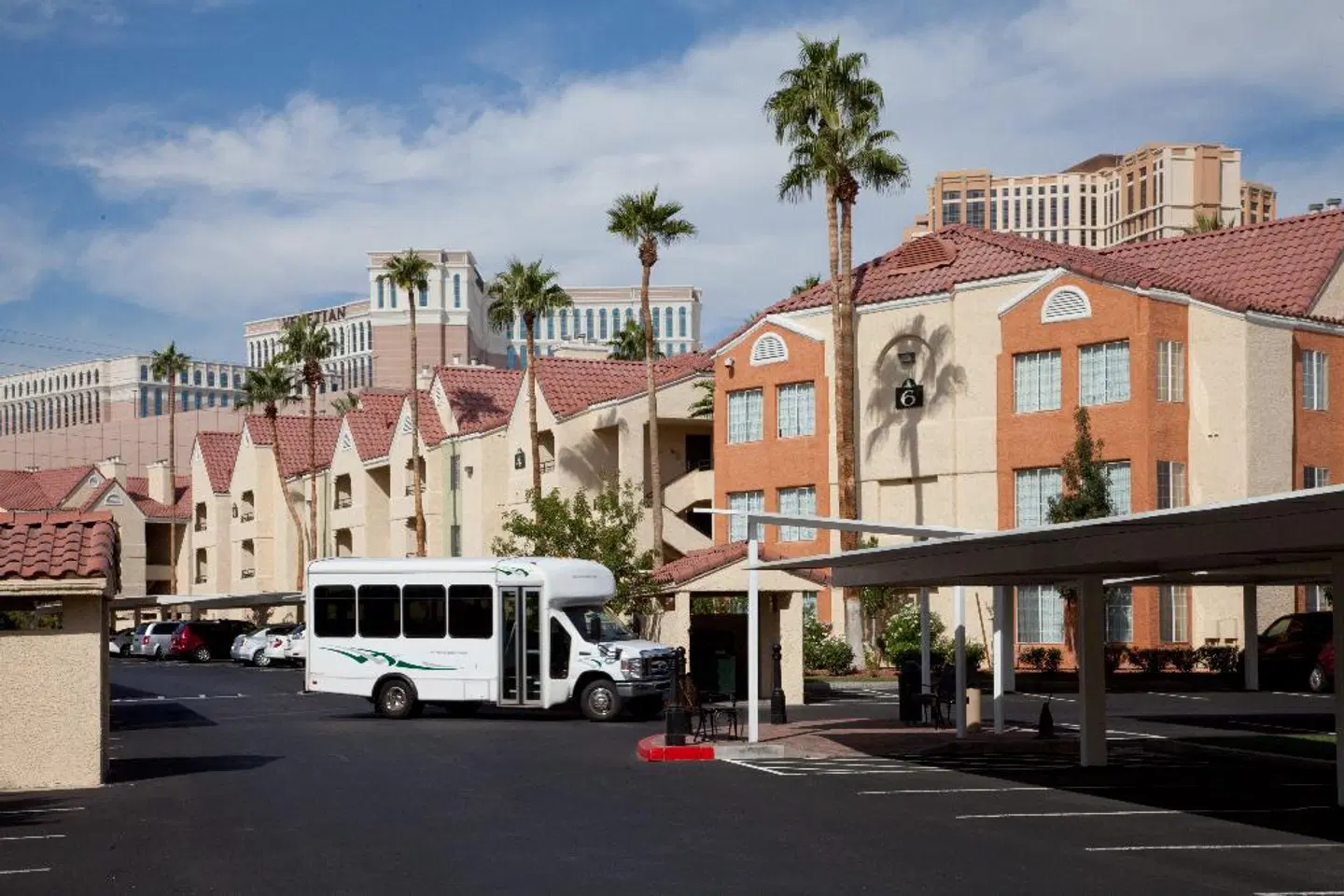 Holiday Inn Club Vacations At Desert Club Resort by IHG EXTERIOR