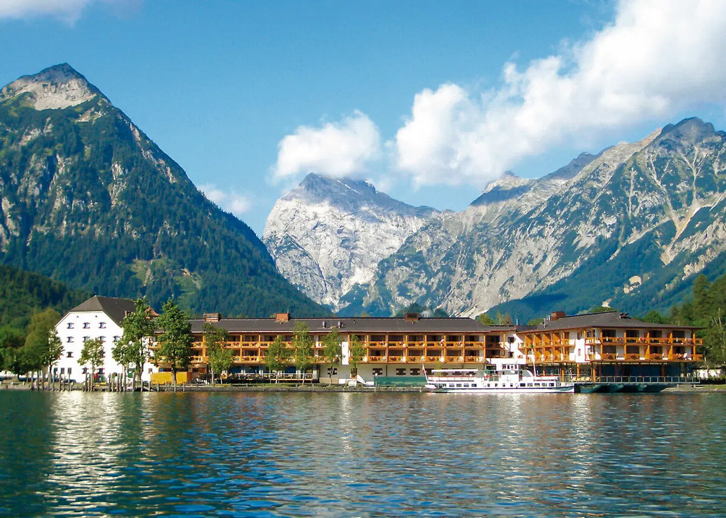 aja Fürstenhaus am Achensee LANDSCAPE