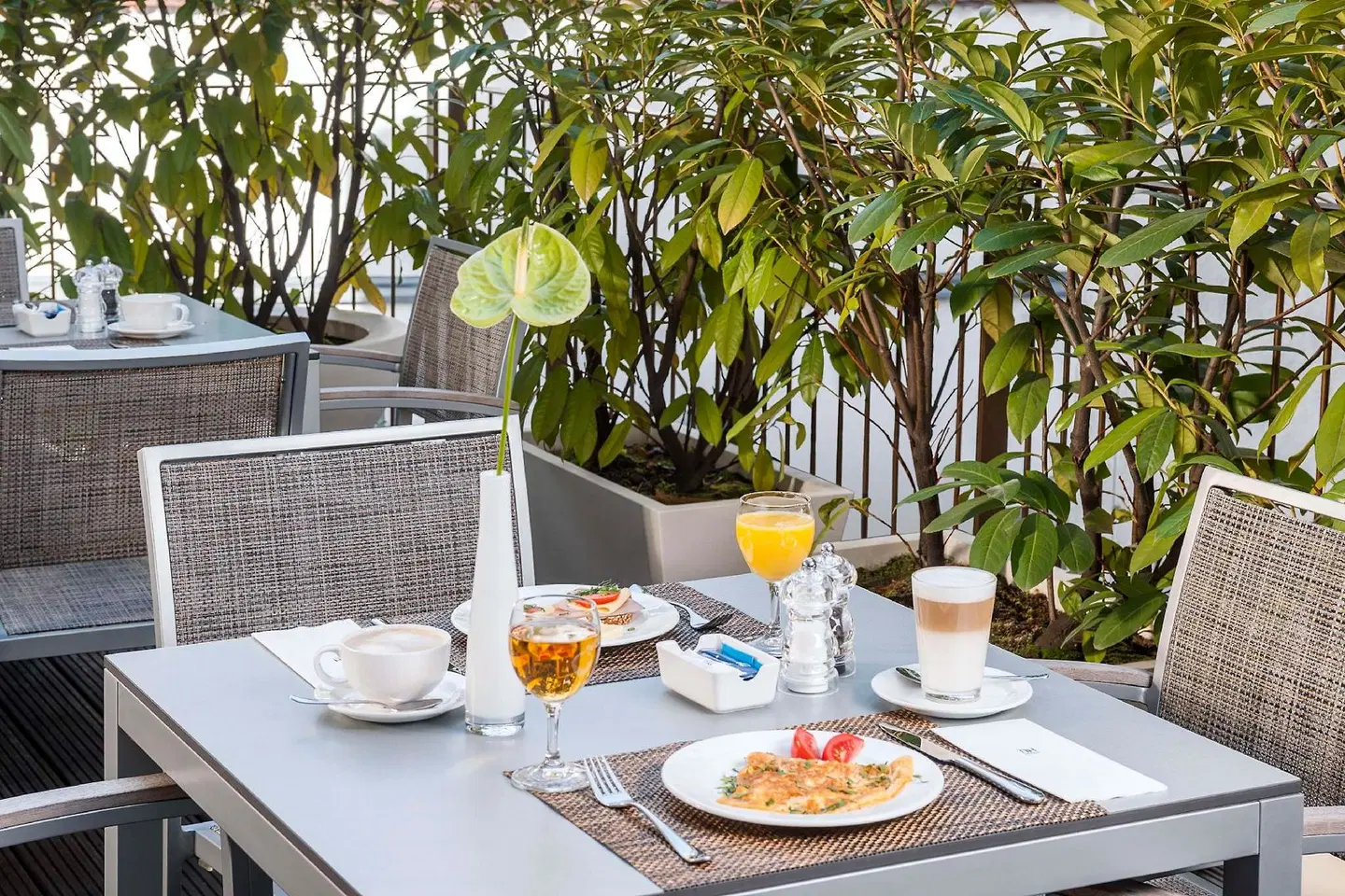 NH Frankfurt Messe Terrasse
