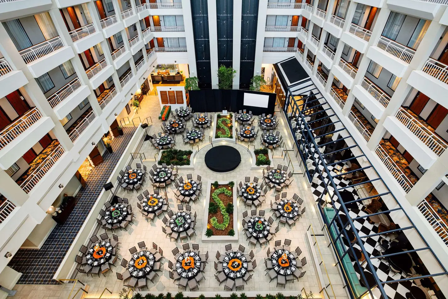 Embassy Suites by Hilton Atlanta Buckhead Terrasse