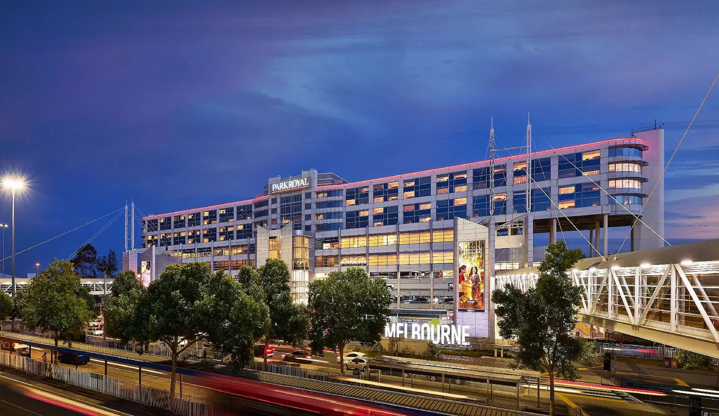 Parkroyal Melbourne Airport EXTERIOR